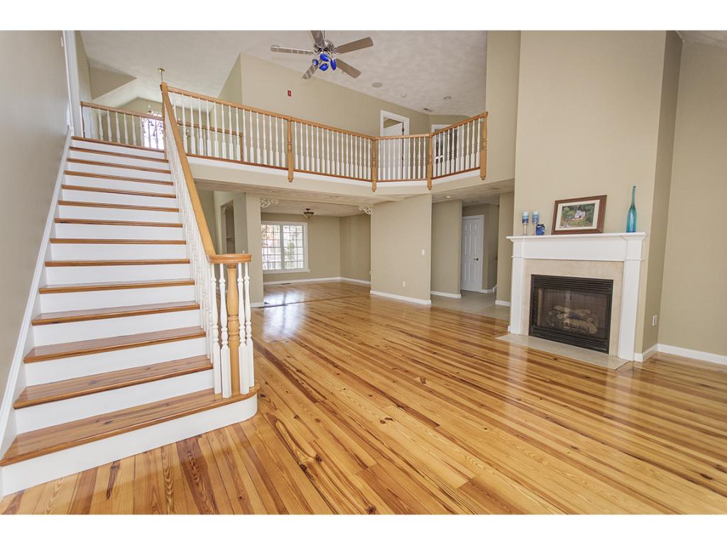 16 Candlestick Lane Sandown, NH 03873 - Photo 4 of 34
