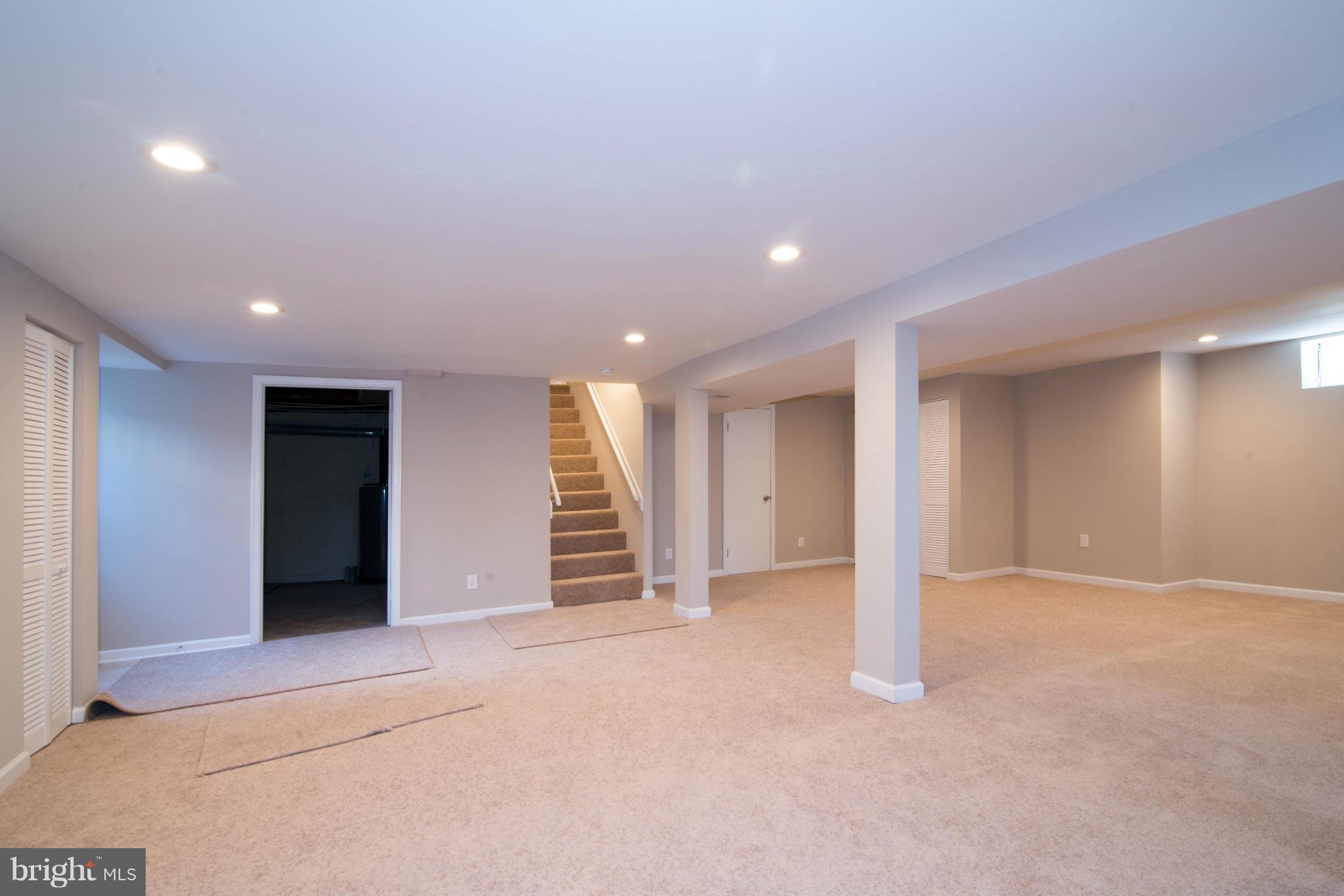 9586 Frederick Road Ellicott City, MD 21042 - Photo 25 of 30 Family Room