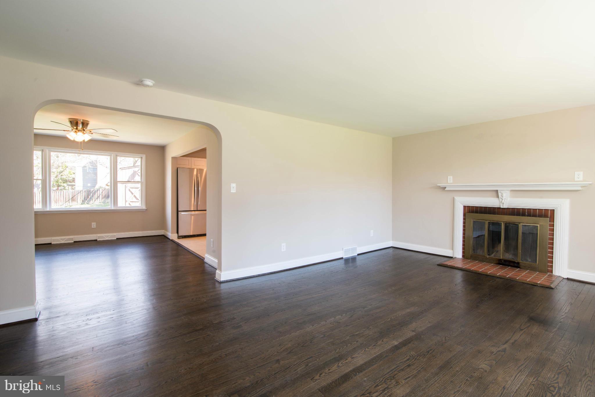 9586 Frederick Road Ellicott City, MD 21042 - Photo 7 of 30 Living Room / Dining Room