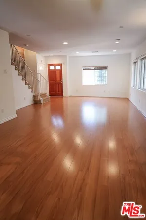 $549,900 | 12368 Osborne Street, Unit 1, Pacoima, CA 91331