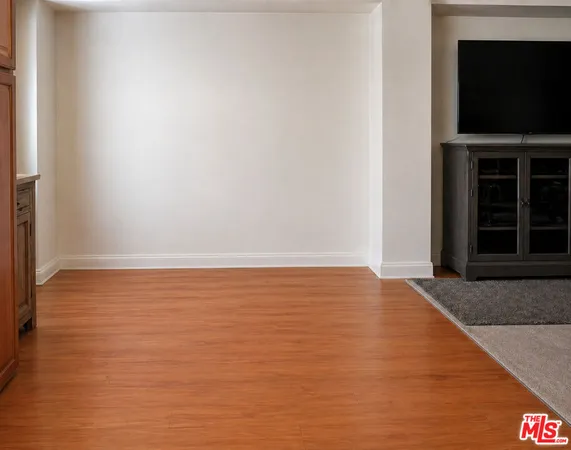 $549,900 | 12368 Osborne Street, Unit 1, Pacoima, CA 91331