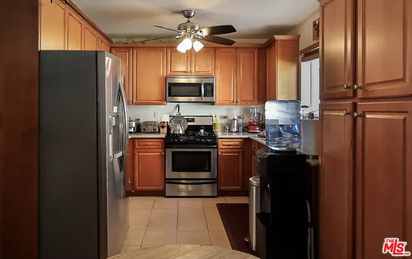 $599,000 | 12368 Osborne Street, Unit 1, Pacoima, CA 91331