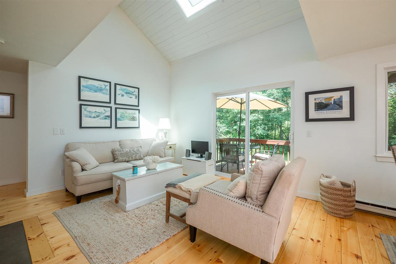 15 Kirriemuir Road, Unit 15 Stratham, NH 03885 - Photo 14 of 32