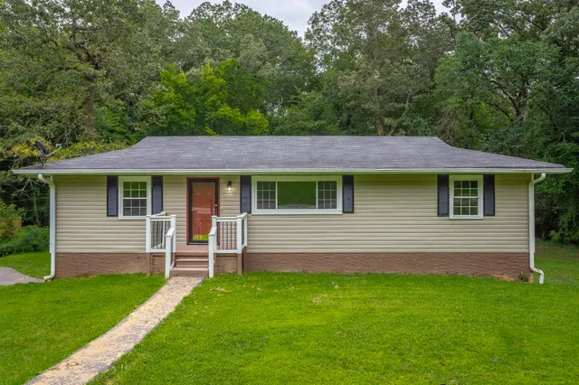 $299,977 | 3646 Thrushwood Drive, Chattanooga, TN 37415