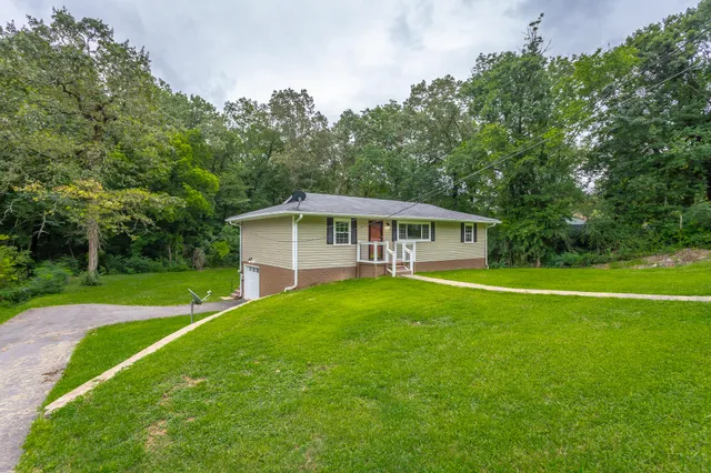 $299,977 | 3646 Thrushwood Drive, Chattanooga, TN 37415