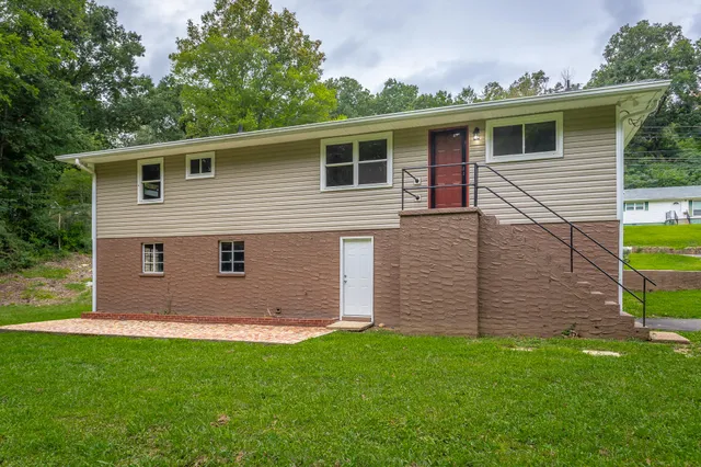 $299,977 | 3646 Thrushwood Drive, Chattanooga, TN 37415