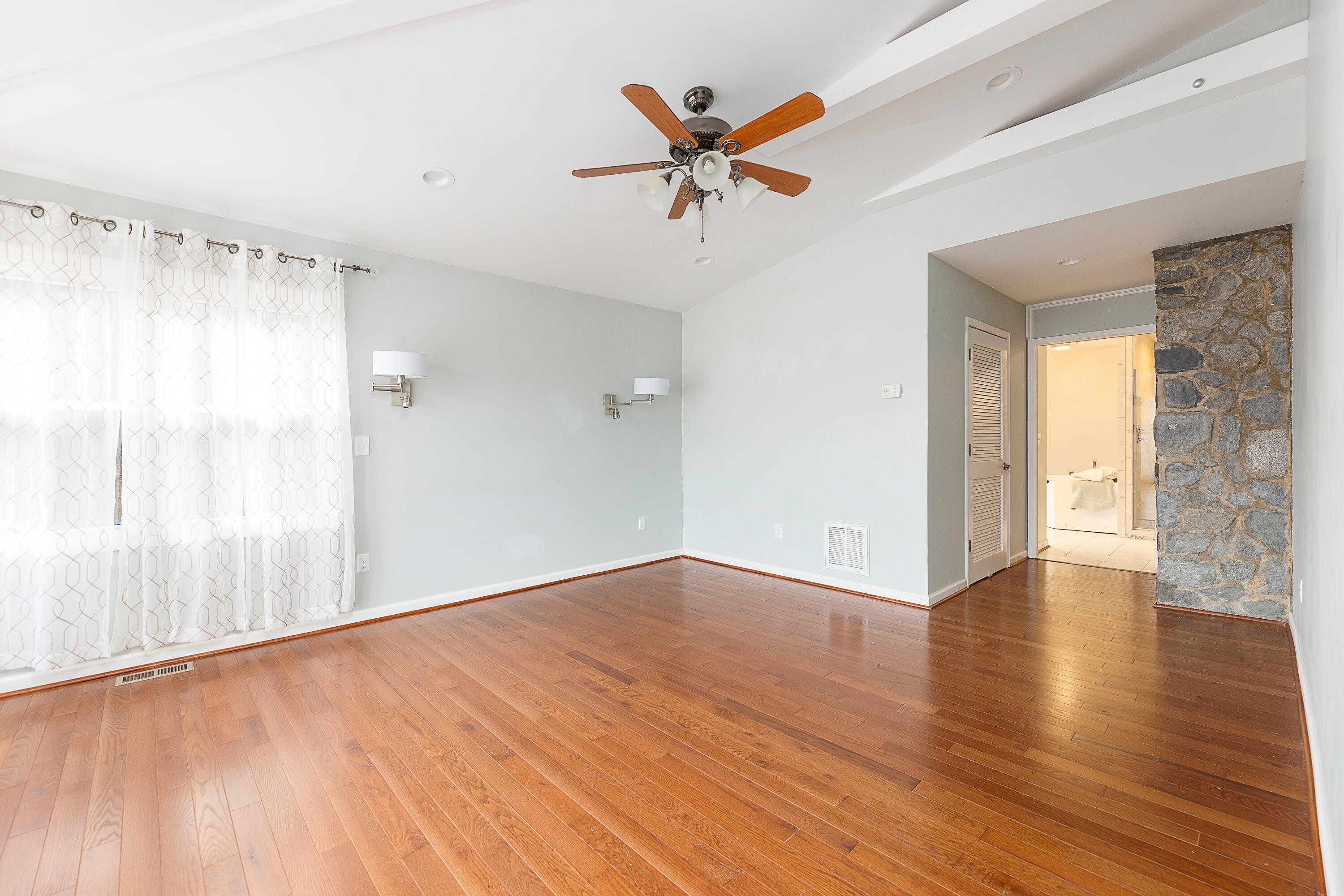 10609 Lancaster Road Bent Mountain, VA 24059 - Photo 21 of 36 Hardwood Flooring