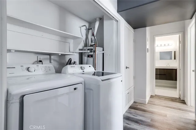 a view of washer and dryer with in the kitchen