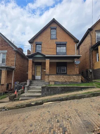 $10,000 | 813 3rd Street, Braddock, PA 15104