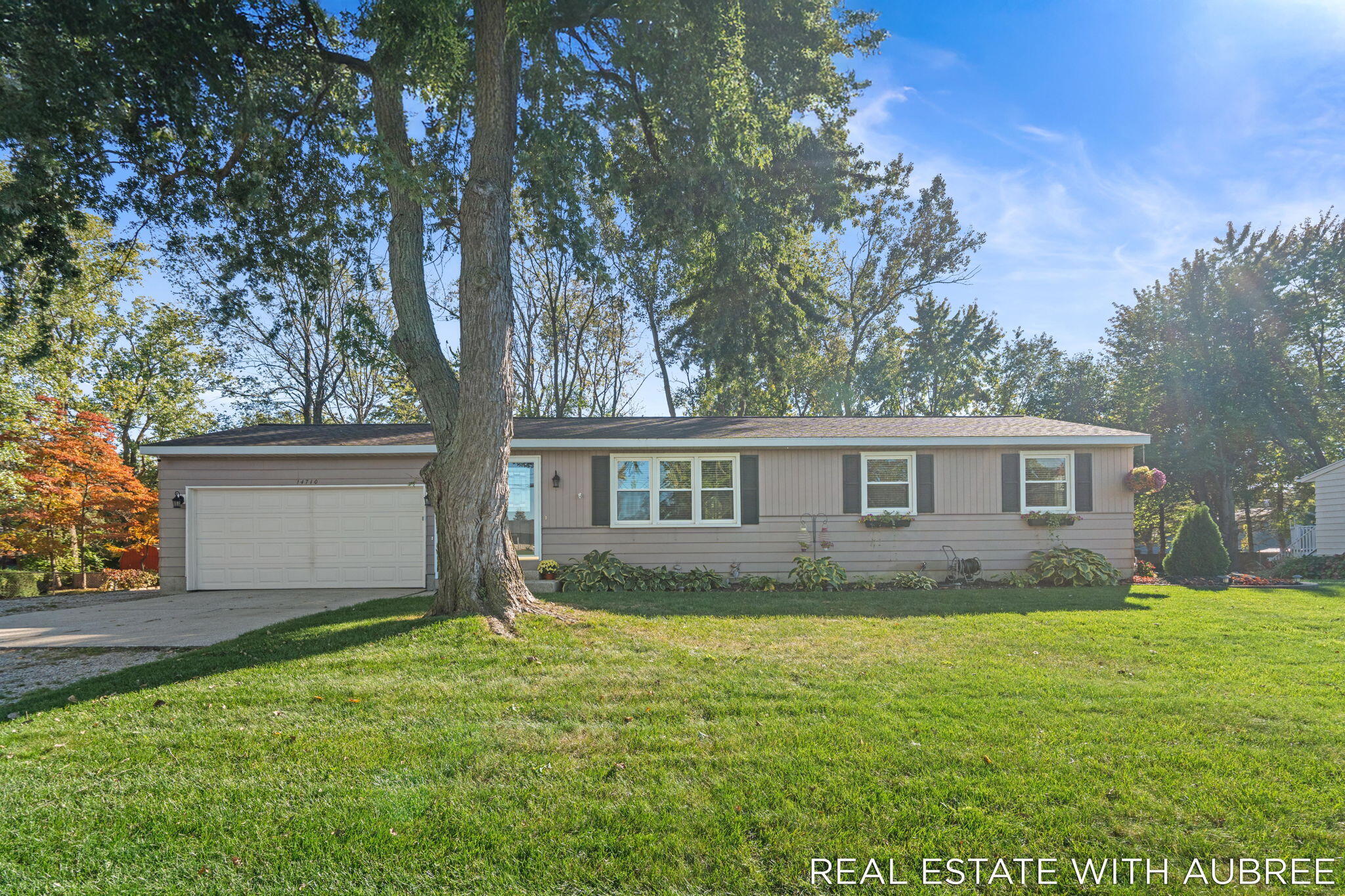 14710 Riley Street Holland, MI 49424 - Photo 2 of 40 1-web-or-mls-A7403906