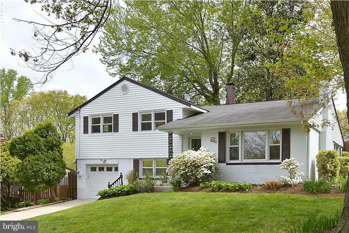 7418 Flora Street Springfield, VA 22150 - Photo 1 of 22 Exterior (Front)
