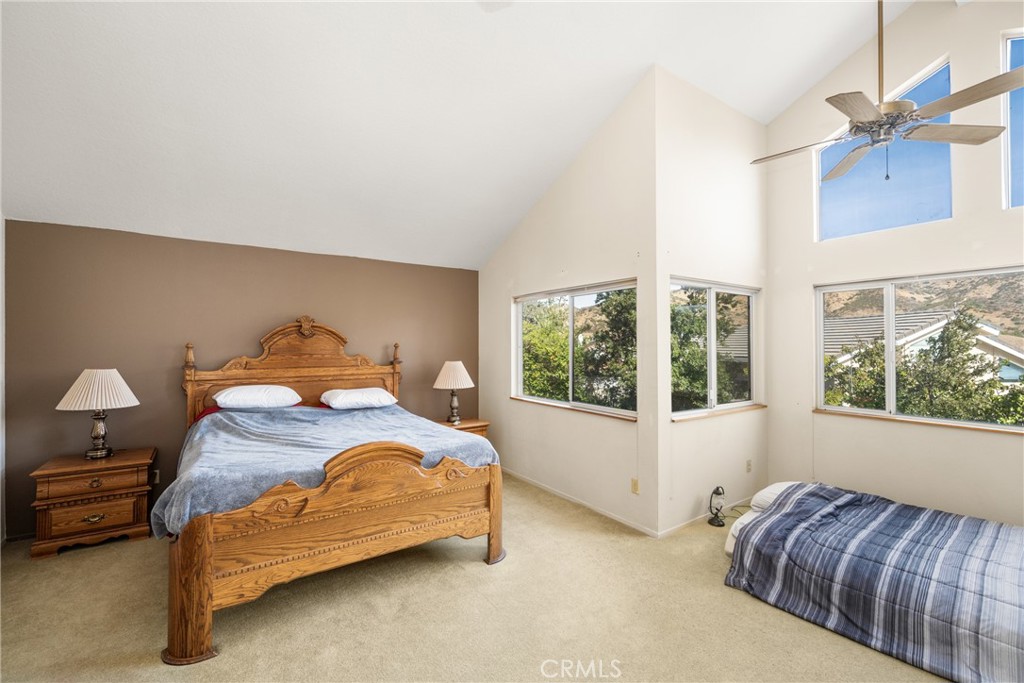 3250 North Geronimo Avenue Simi Valley, CA 93063 - Photo 36 of 47 a bedroom with bed and window