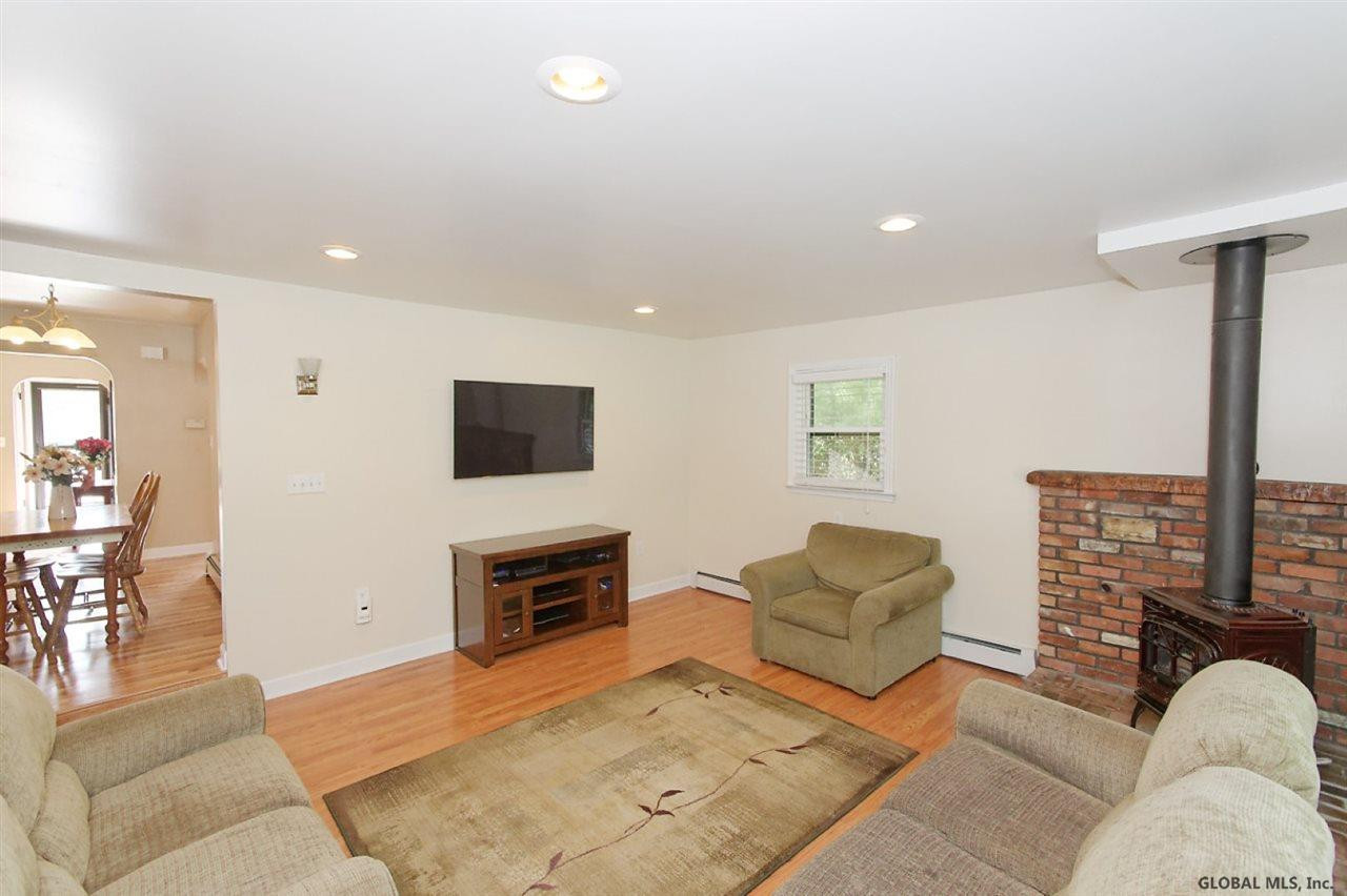 360 East Campbell Road Rotterdam, NY 12303 - Photo 14 of 34 Photo 14