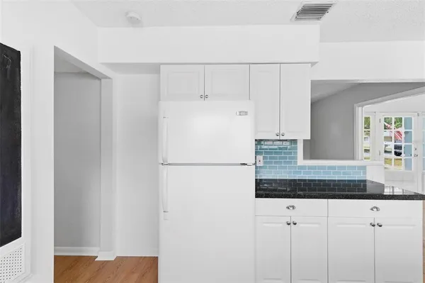 $2,300 | 1600 Sherwood Street, Clearwater, FL 33755