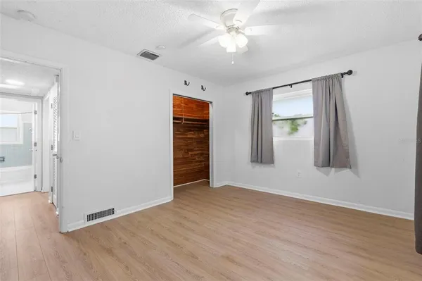 $2,300 | 1600 Sherwood Street, Clearwater, FL 33755