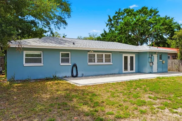 $2,300 | 1600 Sherwood Street, Clearwater, FL 33755