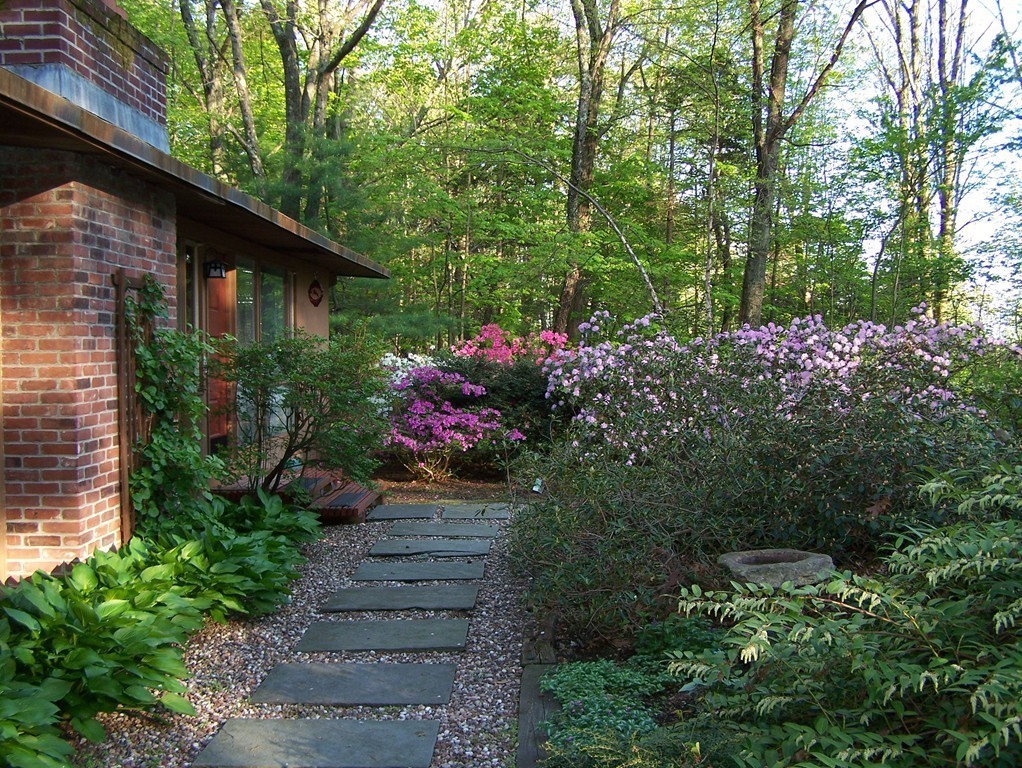 531 Edmands Road Framingham, MA 01701 - Photo 2 of 22