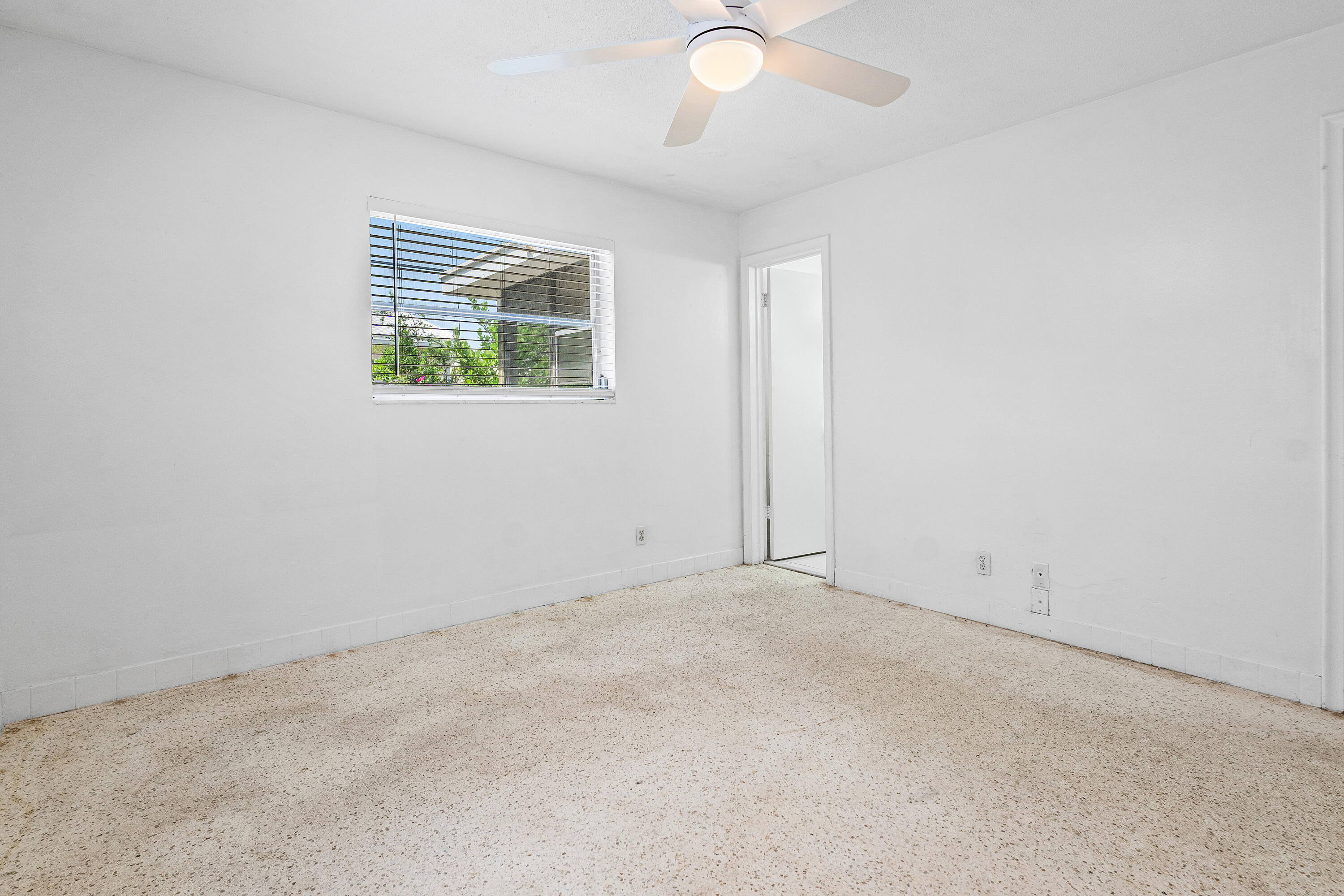 11 Sailfish Lane Ocean Ridge, FL 33435 - Photo 12 of 31 010-11SailfishLane-11-BoyntonBeach-FL-33