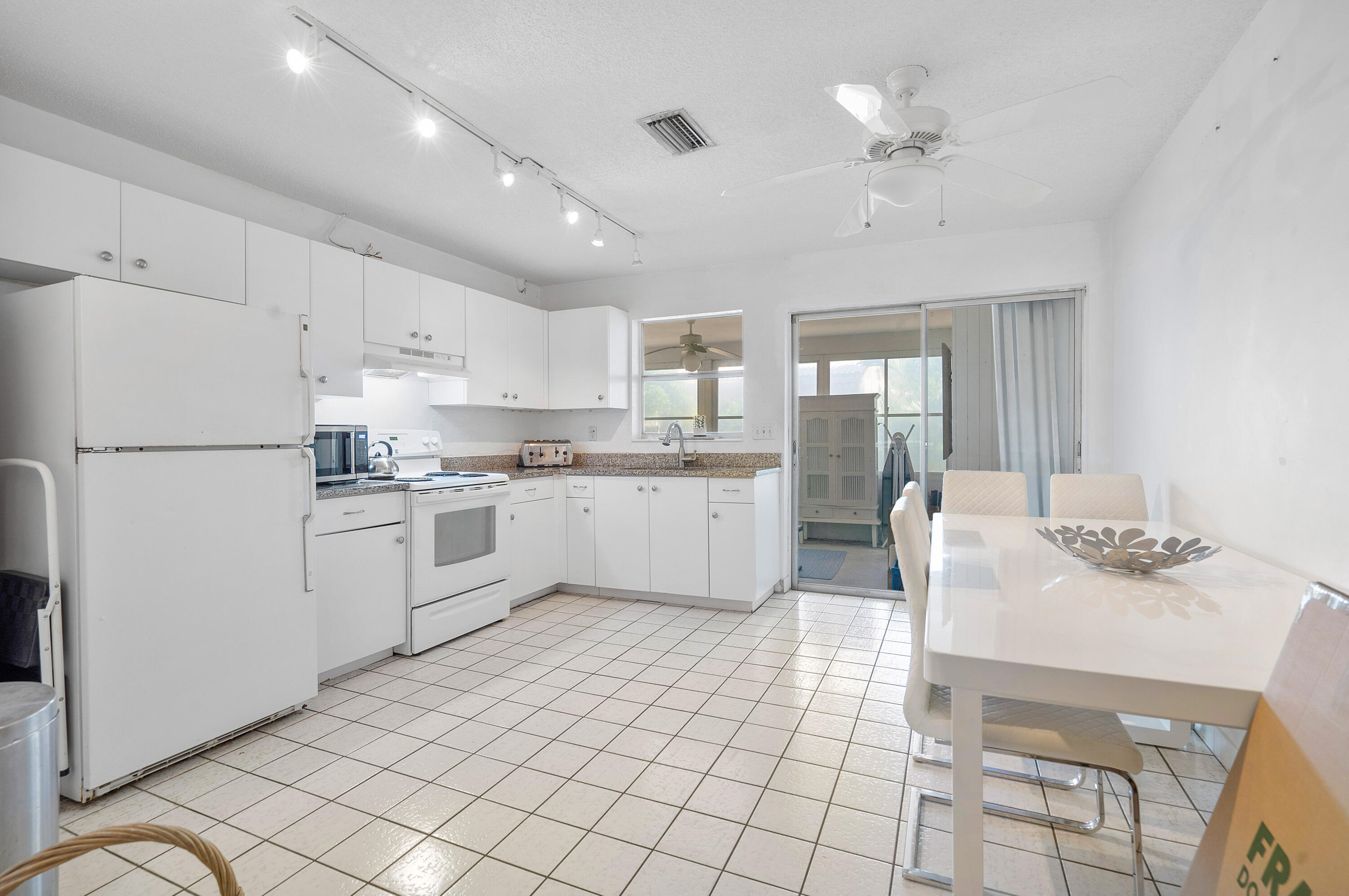 11 Sailfish Lane Ocean Ridge, FL 33435 - Photo 23 of 48 024-11SailfishLane-OceanRidge-FL-33435-F