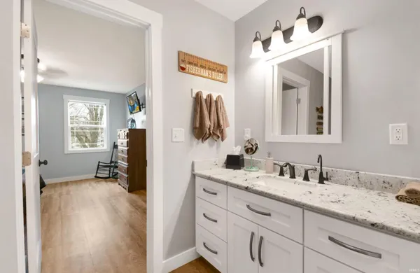 $4,250 | 9821 North Marine Key Drive, Syracuse, IN 46567