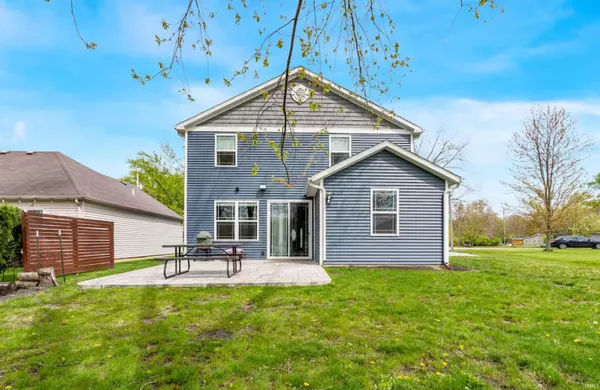 $4,250 | 9821 North Marine Key Drive, Syracuse, IN 46567