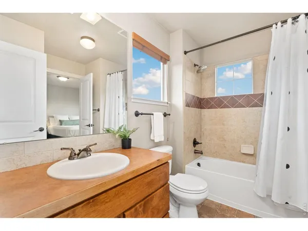 $600,000 | 5317 School House Drive, Timnath, CO 80547