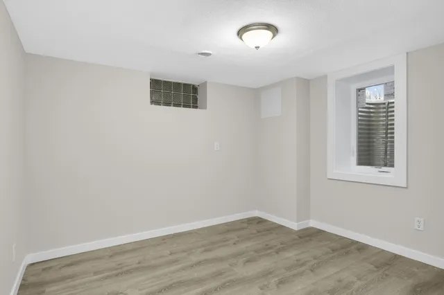 $2,650 | 3744 Perry Avenue North, Robbinsdale, MN 55422