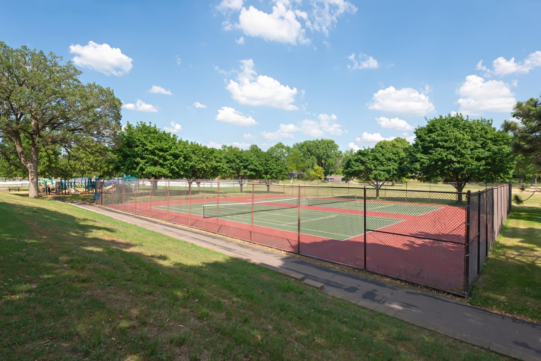 3744 Perry Avenue North Robbinsdale, MN 55422 - Photo 35 of 54