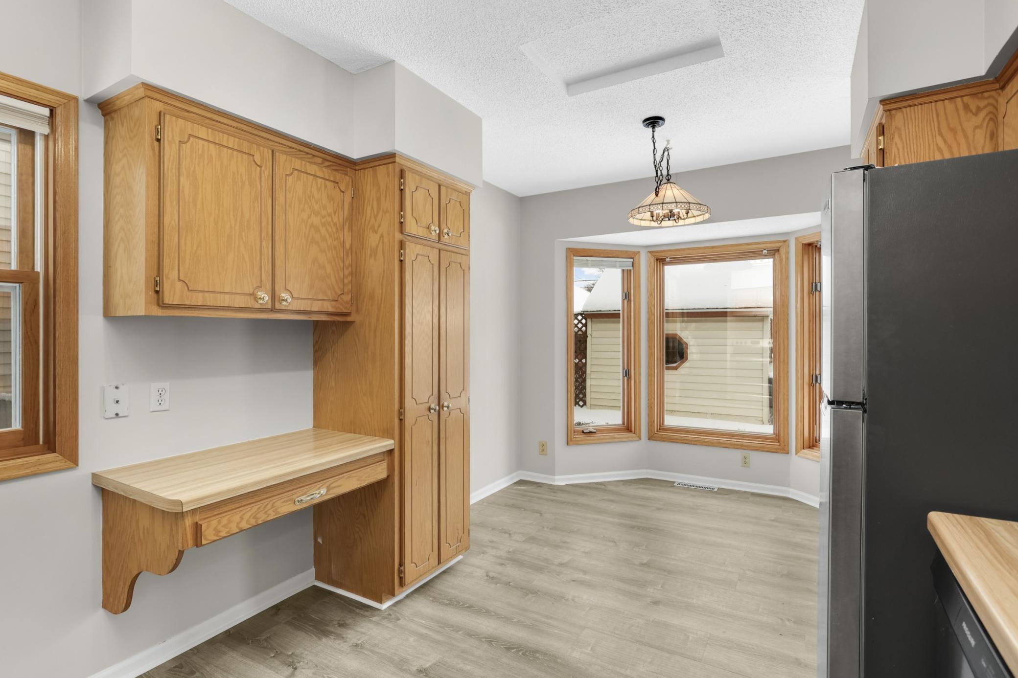 3744 Perry Avenue North Robbinsdale, MN 55422 - Photo 9 of 54