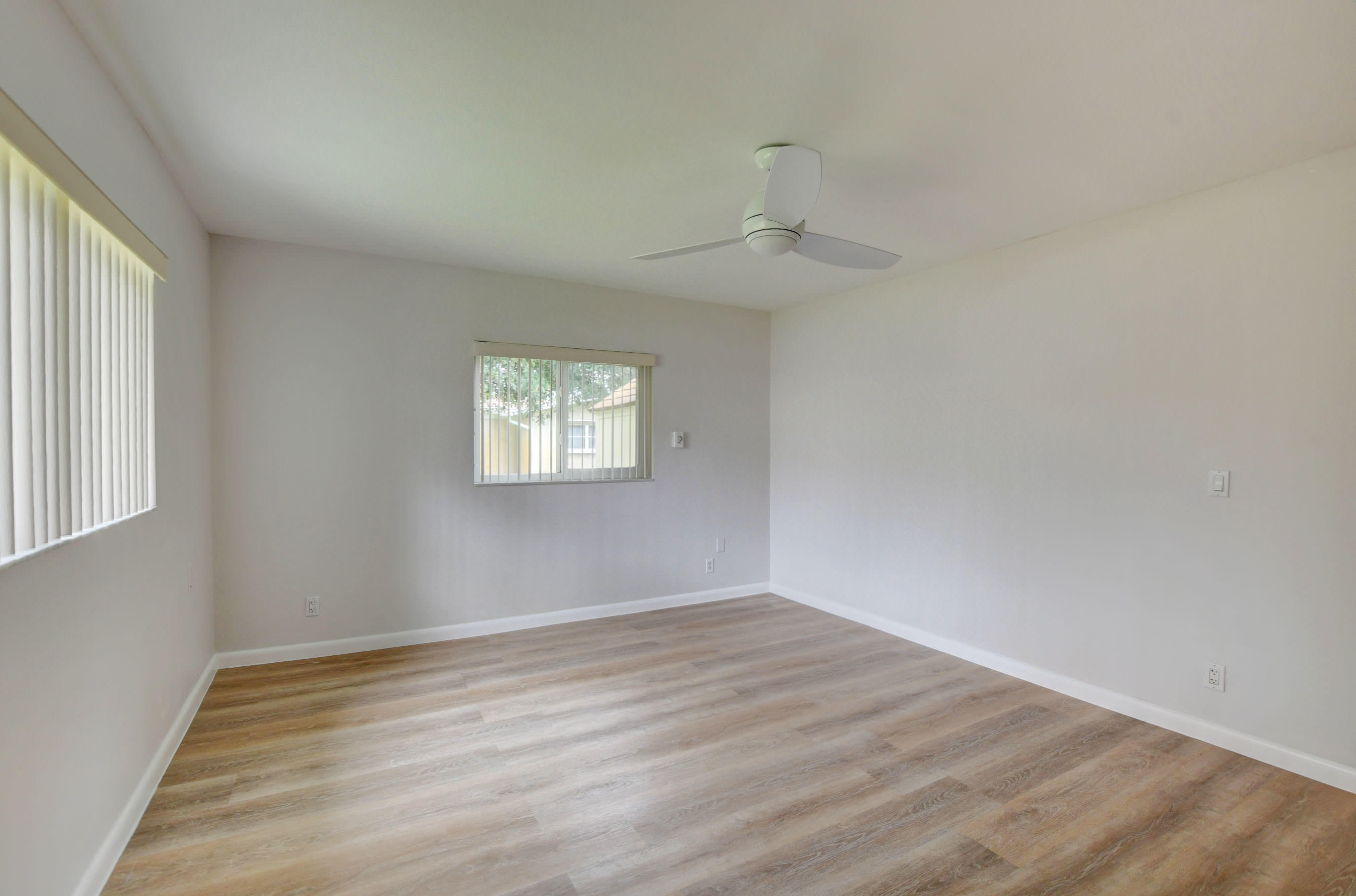 6347 Country Wood Way Delray Beach, FL 33484 - Photo 15 of 27 MASTER BEDROOM