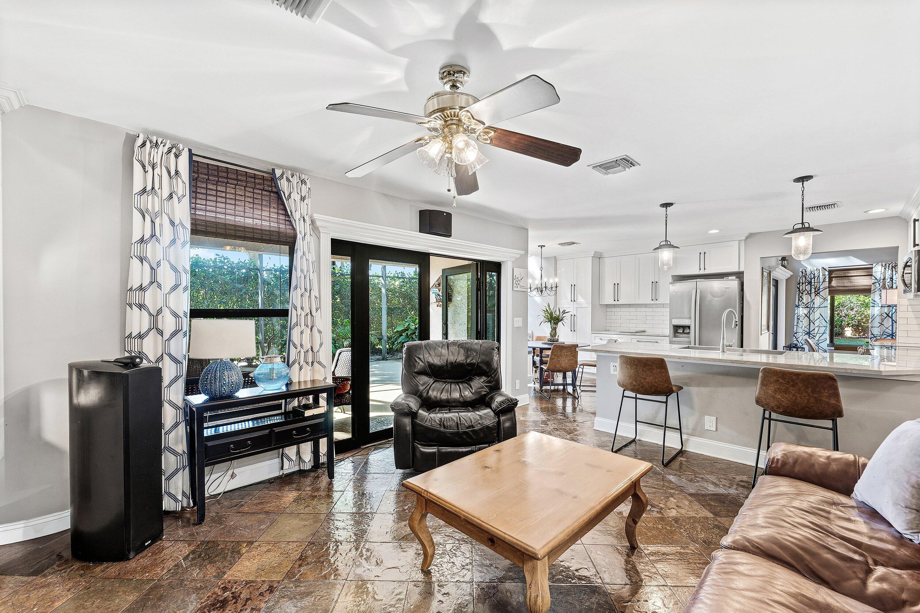 10664 San Bernardino Way Boca Raton, FL 33428 - Photo 12 of 41 014-10664SanBernardinoWay-BocaRaton-FL-3