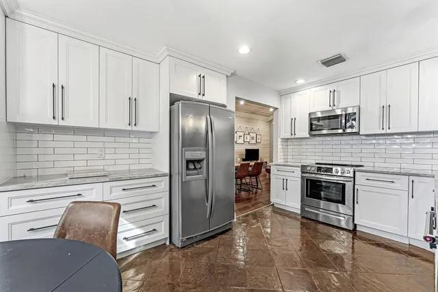 $725,000 | 10664 San Bernardino Way, Boca Raton, FL 33428