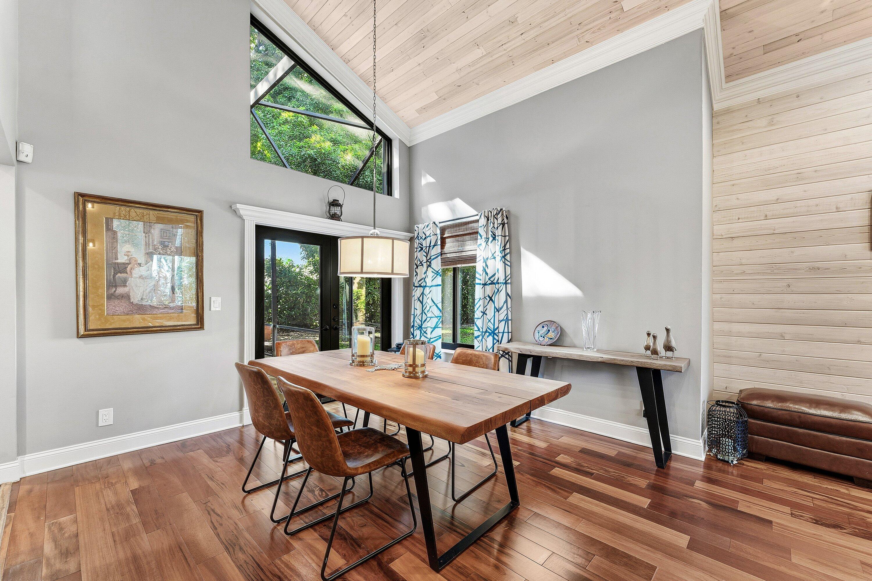 10664 San Bernardino Way Boca Raton, FL 33428 - Photo 8 of 41 010-10664SanBernardinoWay-BocaRaton-FL-3