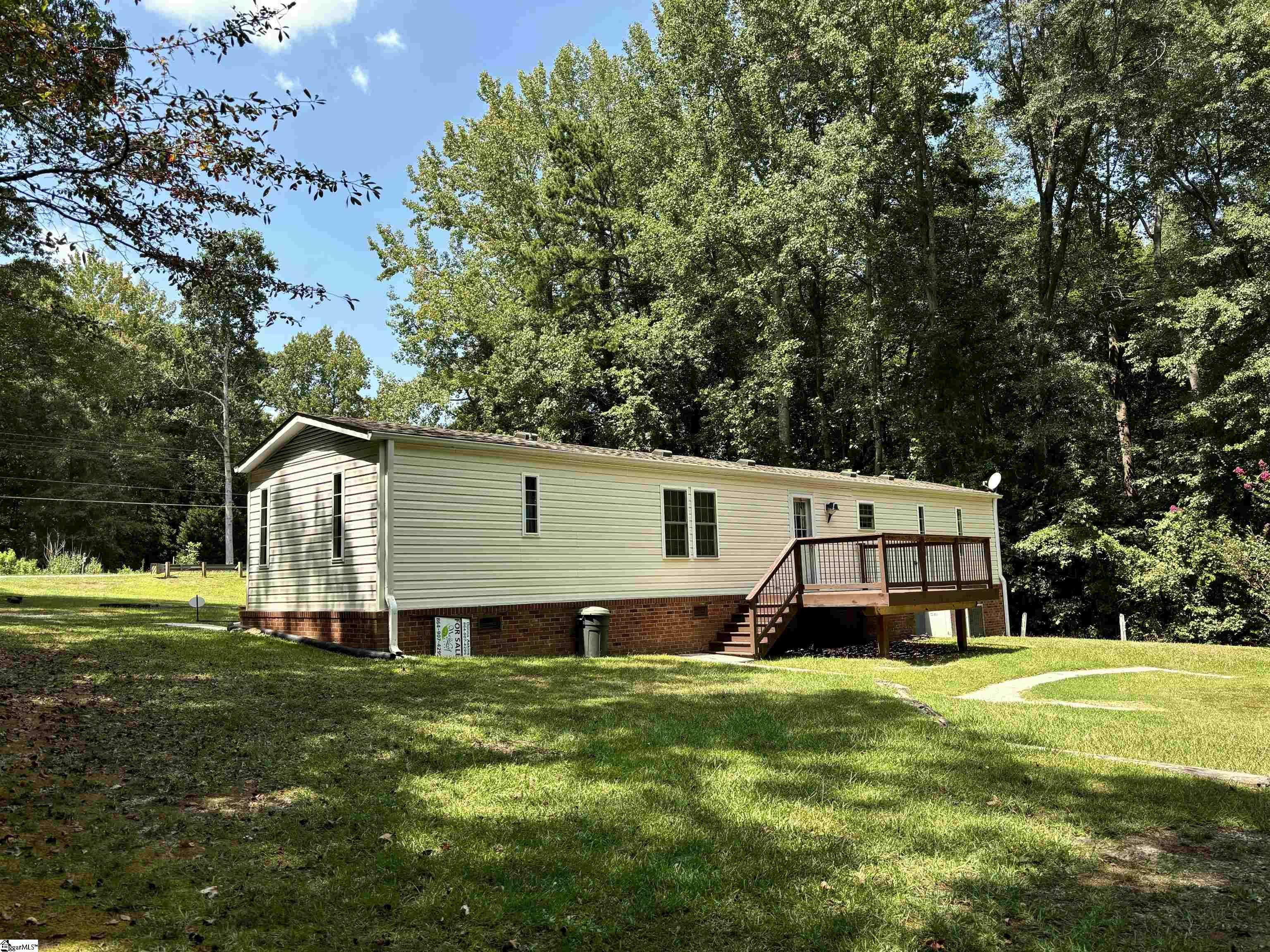 857 Cooley Bridge Road Belton, SC 29627 - Photo 3 of 17
