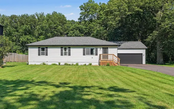 $439,900 | 1427 Austin Avenue, Schererville, IN 46375