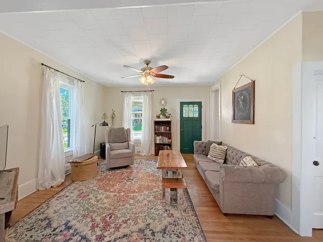 $170,000 | 104 South Johnson Street, Orangeville, IL 61060