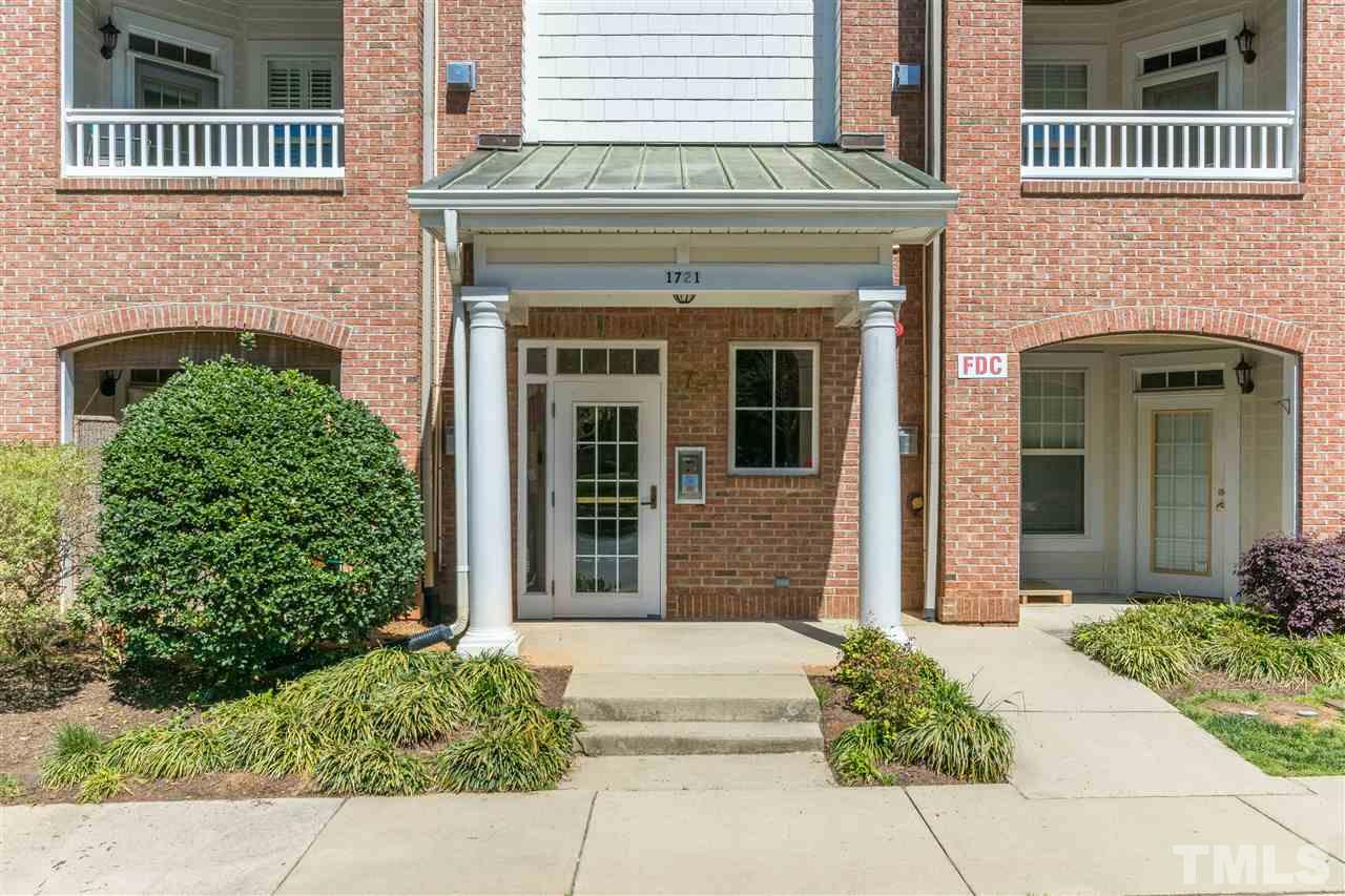 1721 Tiffany Bay Court, Unit 304 Raleigh, NC 27609 - Photo 2 of 17