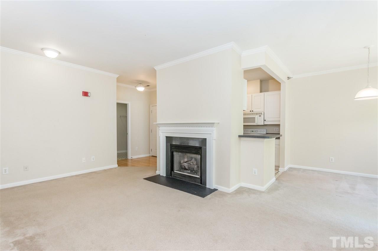 1721 Tiffany Bay Court, Unit 304 Raleigh, NC 27609 - Photo 7 of 17