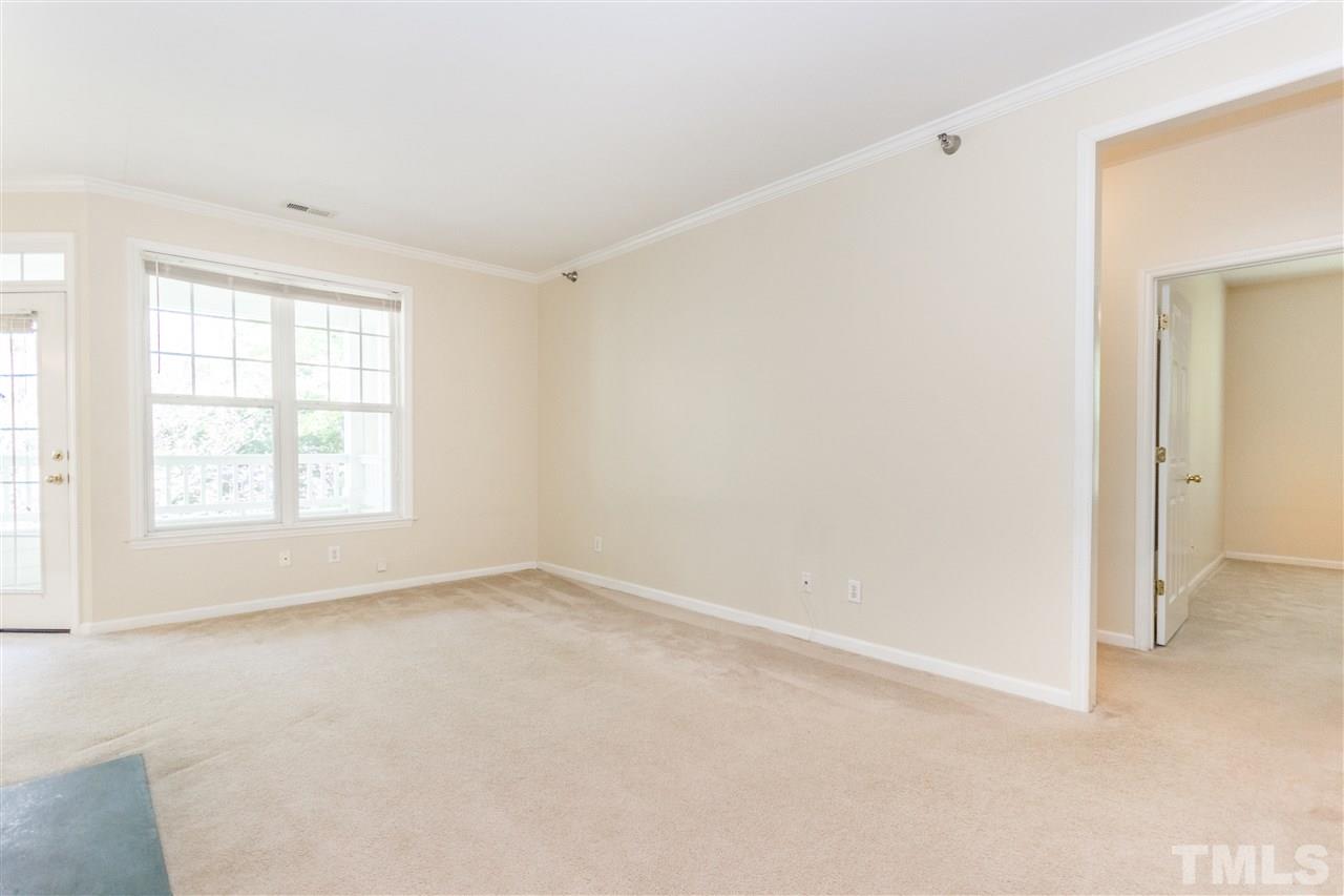 1721 Tiffany Bay Court, Unit 304 Raleigh, NC 27609 - Photo 9 of 17