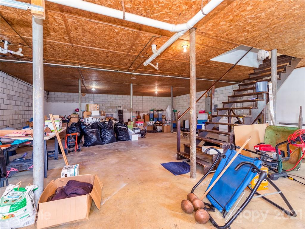 436 Wilmoore Road Canton, NC 28716 - Photo 13 of 20 Gallery Image 13