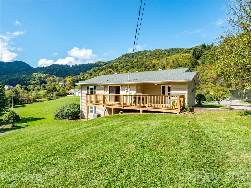 436 Wilmoore Road Canton, NC 28716 - Photo 14 of 20 Gallery Image 14