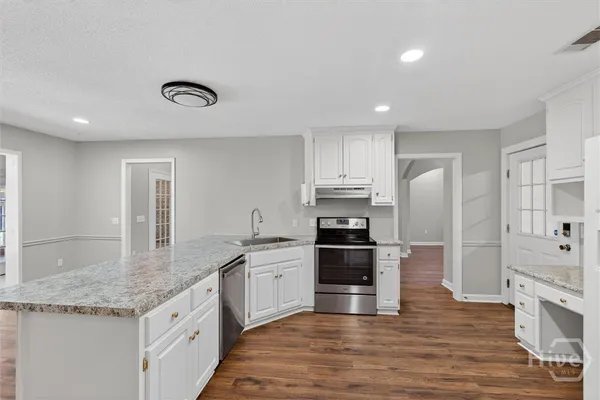 $415,000 | 1102 Cherokee Court, Statesboro, GA 30458