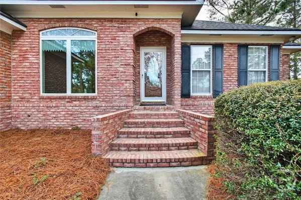 $415,000 | 1102 Cherokee Court, Statesboro, GA 30458