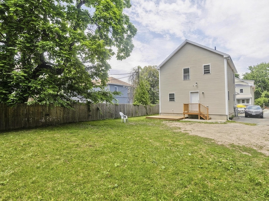 175 Bloomfield Street Springfield, MA 01108 - Photo 16 of 16