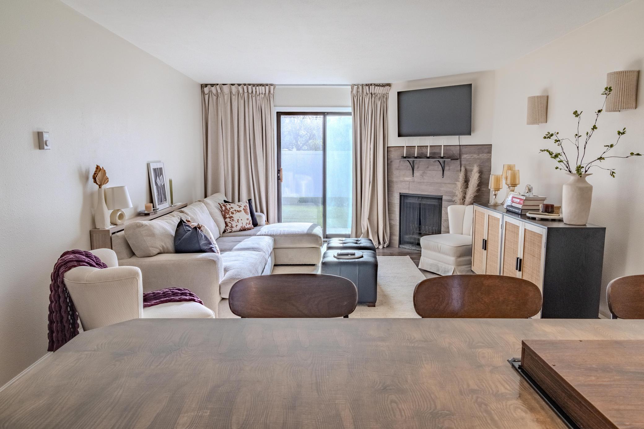 208 5th Street Northwest, Unit B Dilworth, MN 56529 - Photo 8 of 30