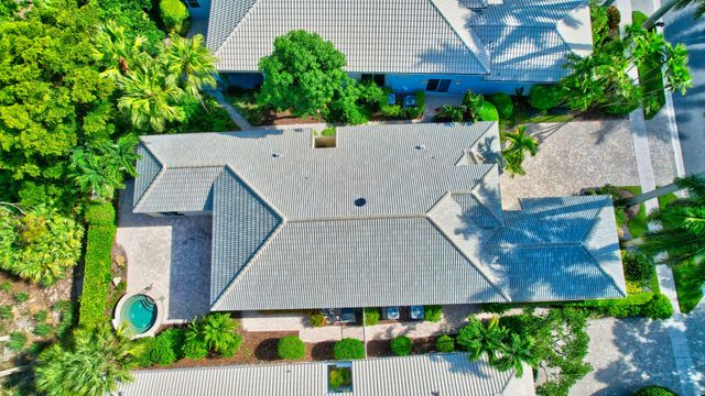 $840,000 | 16089 Villa Vizcaya Place, Delray Beach, FL 33446