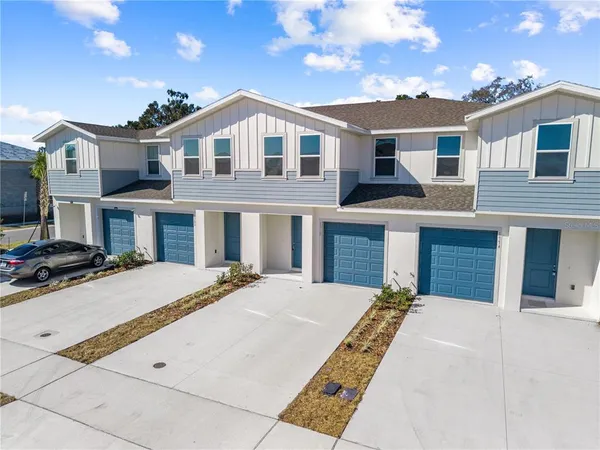 $2,000 | 1782 Tilia Street, Kissimmee, FL 34746