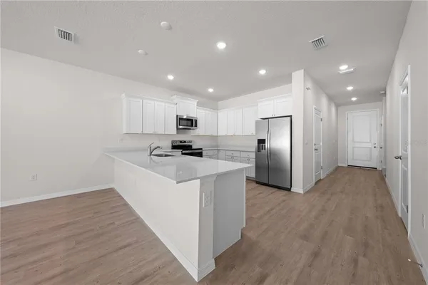 $2,000 | 1782 Tilia Street, Kissimmee, FL 34746