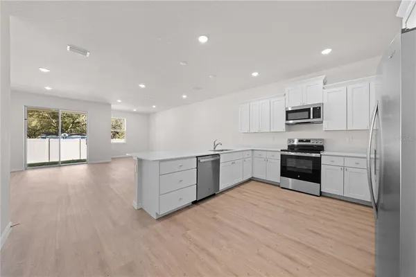 $2,000 | 1782 Tilia Street, Kissimmee, FL 34746