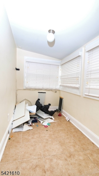 824 Chestnut Street Roselle, NJ 07203 - Photo 23 of 36